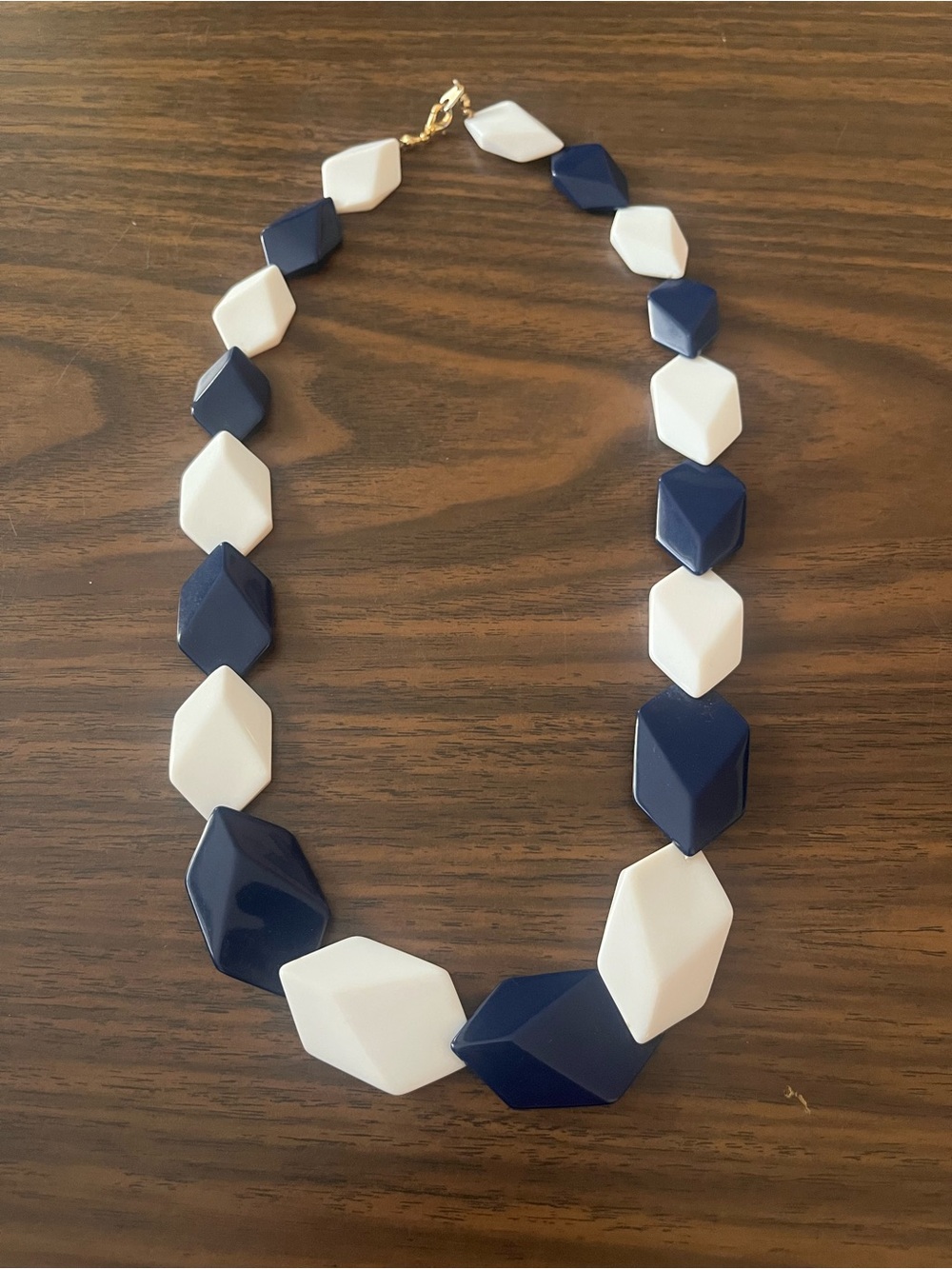 Vintage 1980s Navy and White Geometric Acrylic Necklace